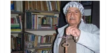 وفاة المؤرخ الفلسطيني جميل عرفات