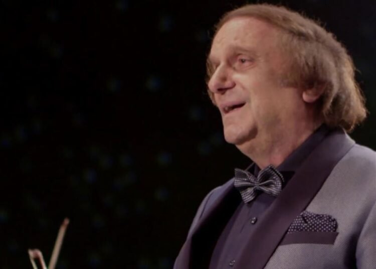 وفاة سامي كلارك والنجوم ينعونه