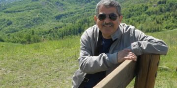 وفاة الكاتب والروائي الفلسطيني فاروق وادي