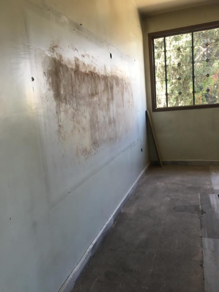 برسم السيد المحافظ.. معهد الموسيقا بحلب لا ابواب ولا نوافذ فيه..والشتاء قادم..!!