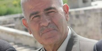 رحيل الفنان التشكيلي السوري جمال نهار عن عمر 64 عاماً