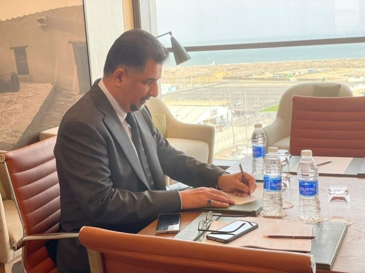 كلمة في (المدرسة والأستاذ والمنهج والطالب)