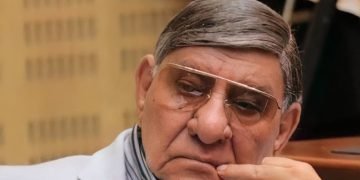 وفاة الإعلامي المصري مفيد فوزي