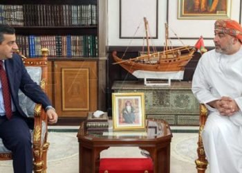 السفير ميا يبحث مع وكيل وزارة الثقافة العماني واقع التعاون الثنائي بين البلدين.