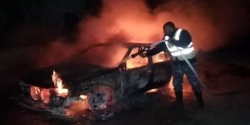 إخماد حريق سيارة بمدينة السويداء.