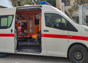 خلية الأزمة والإغاثة الخاصة بالعتبة الحسينية تتكفل بنقل وعلاج المصابين جراء الزلازل