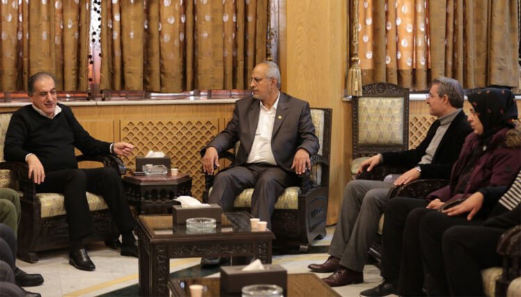 فريق الاغاثة يزور مدينة حلب السورية ومحافظها يشير الى الموقف المشرف للمرجعية العليا والعتبة الحسينية