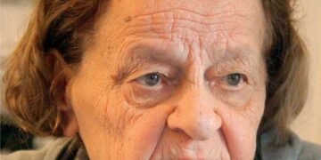 وفاة الفنانة التشكيلية والشاعرة اللبنانية لور غريب