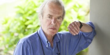 وفاة الكاتب البريطاني مارتن أميس