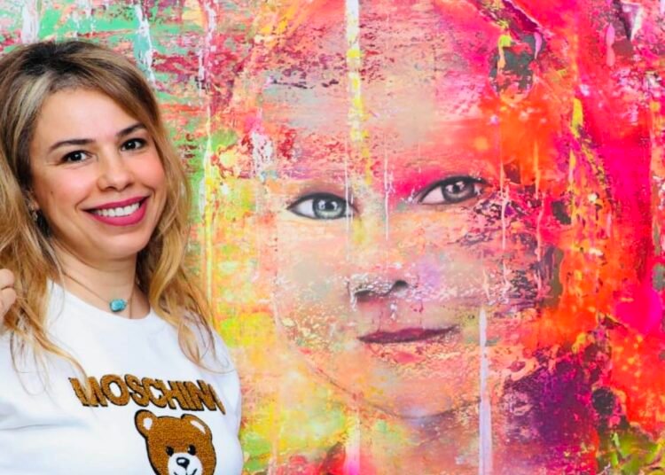 تأثّر الفنانة التشكيلية سناء هيشري من المعجزات و العجائب الإلهية