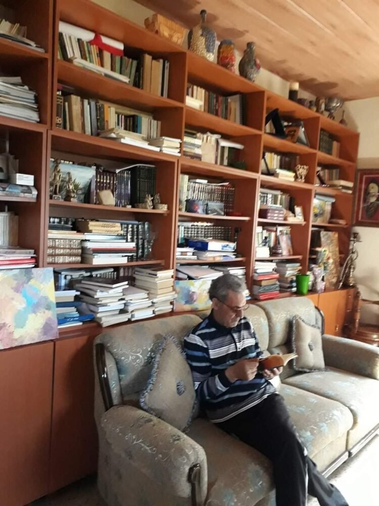 قراءة في نص للقاص والشاعر والناقد المصري Mohamed Elbanna