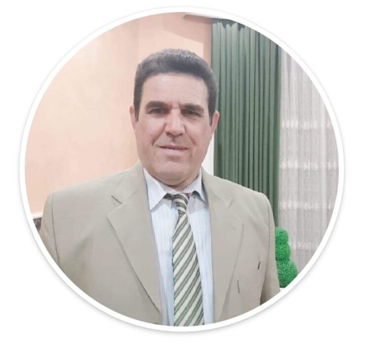 ثُنائيةُ التَّشعيرِ التَّجريبِي والتَّجريدِ الفَنِّي التَّعبيري في مُدونةِ (بِبَطْءٍ مِثُلُ بَرْقٍ) لِحَسن عَاتي الطَّائي