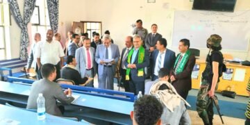 وزير التعليم العالي والبحث العلمي في زيارة تفقدية لكلية القانون بجامعة إب