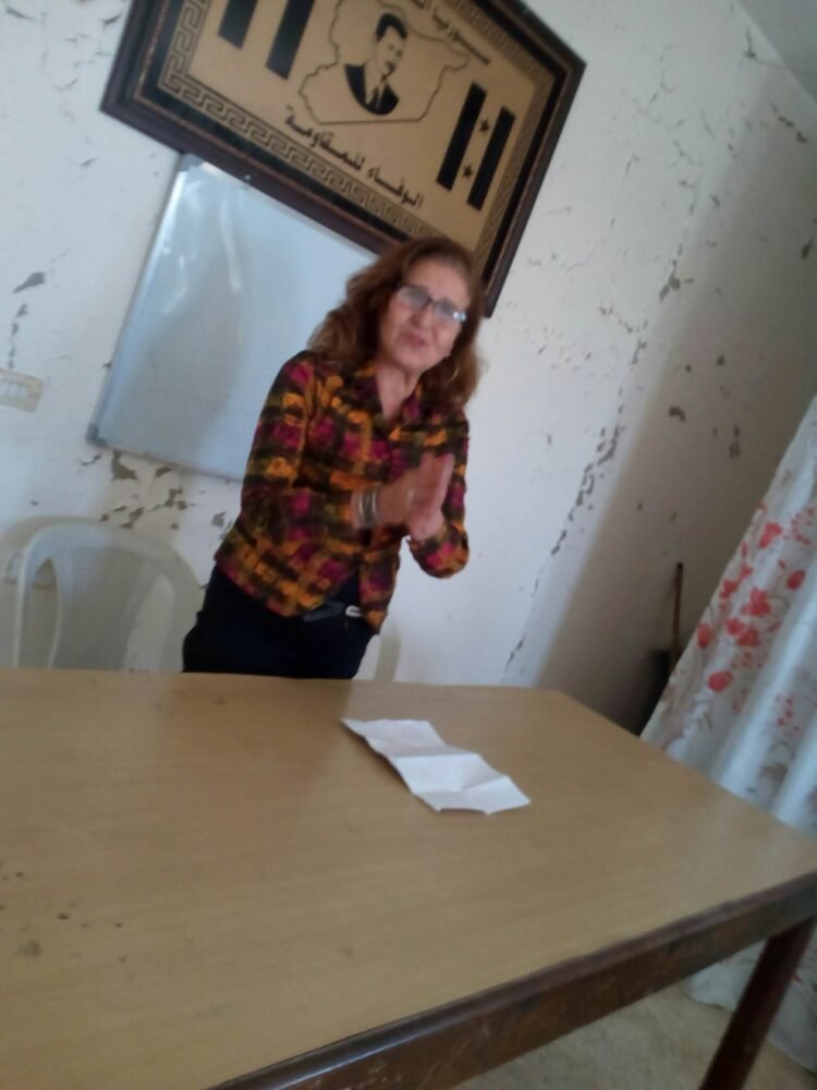 (المرآة في شعر نزار قباني)