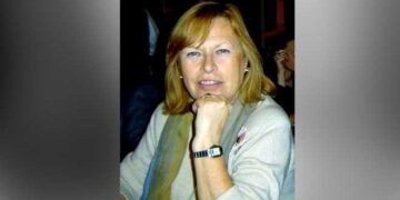 وفاة عالمة الآثار الإيطالية غابرييلا سكاندوني ماثياي زوجة عالم الآثار باولو ماتييه