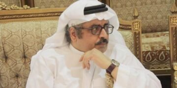 وفاة الشاعر والصحافي السعودي محمد زايد الألمعي