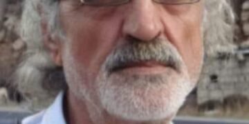 وفاة الأديب والناقد السوري وفيق خنسة