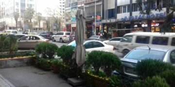 السيد محافظ دمشق المحترم نعلمكم بأن ركن السيارات جانبكم كيفي