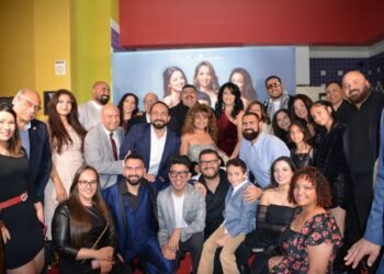 من بطولة النجم أيمن منصور واخراج المبدع بيتر تكلا … نجاح كبير للفيلم المصري “عريس للبيع” في أمريكا