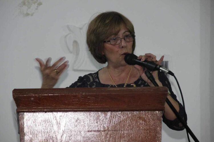 فيروز مخول:وميض …..