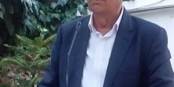 توفيق أحمد يشدو ،،حمص،،على منبر مهرجان رابطة الخريجين الجامعيين