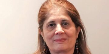 وفاة الأديبة الدكتورة السورية عطارد حيدر