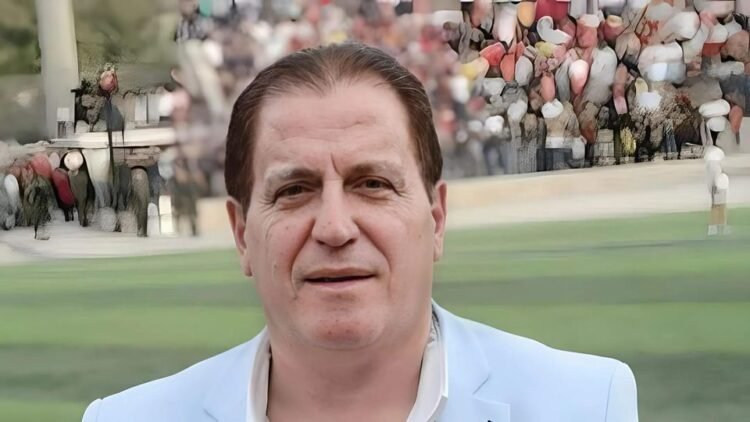 وفاة الإعلامي الرياضي السوري كامل نجمي