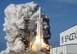 رحلة “سياحية” في الفضاء  تشهد تجول لروادأثرياء  في العالم