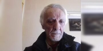 رحيل الشاعر والروائي السوري أحمد كامل الخطيب