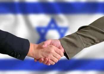 التطبيع من السرّية إلى العلن