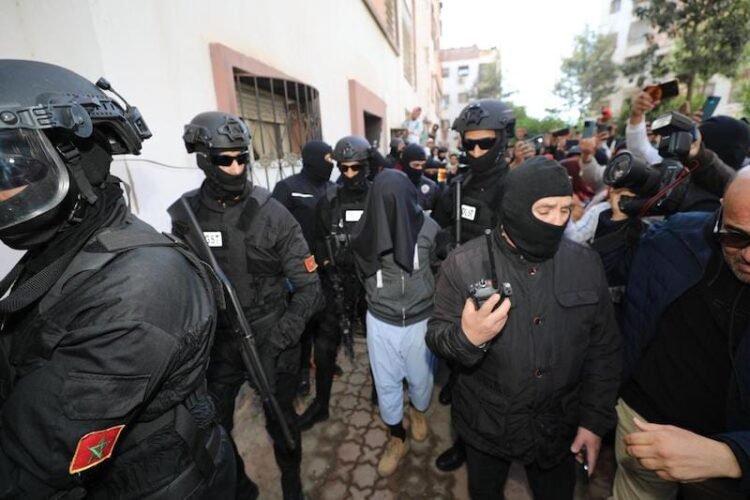 من يكون زعيمه ، الوجه الٱخر لخلية اسود المغرب الاقصى التي طاح بها البسيج مؤخراً وعلاقتها بالانفصاليين